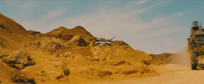 http://overmental.com/wp-content/uploads/2015/01/madmax-furyroad-gifs-13-26581.gif