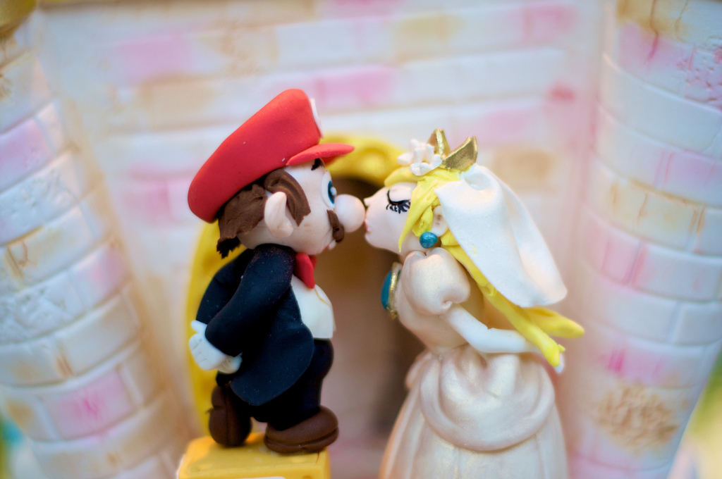 This is the Best Video Game Wedding Cake I've Ever Seen