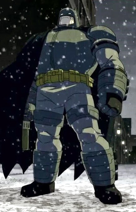 SDCC '15: How Does the Batman v Superman Batman Armor Compare to The Dark  Knight Returns? - Overmental