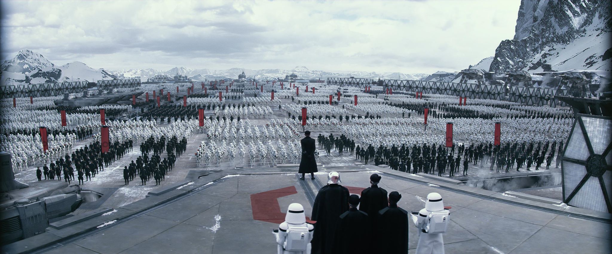 Star Wars: The Force Awakens - We Analyze That New First Order Shot From The Korean Teaser